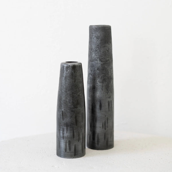 RIGSBY SHORTER CANDLE HOLDER