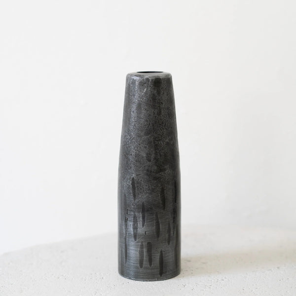 RIGSBY SHORTER CANDLE HOLDER