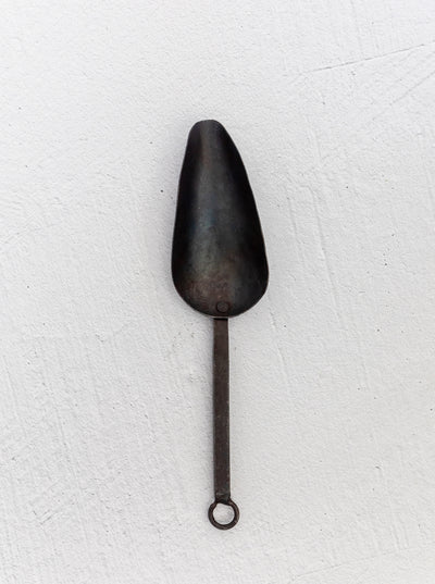 FORGED IRON SCOOP