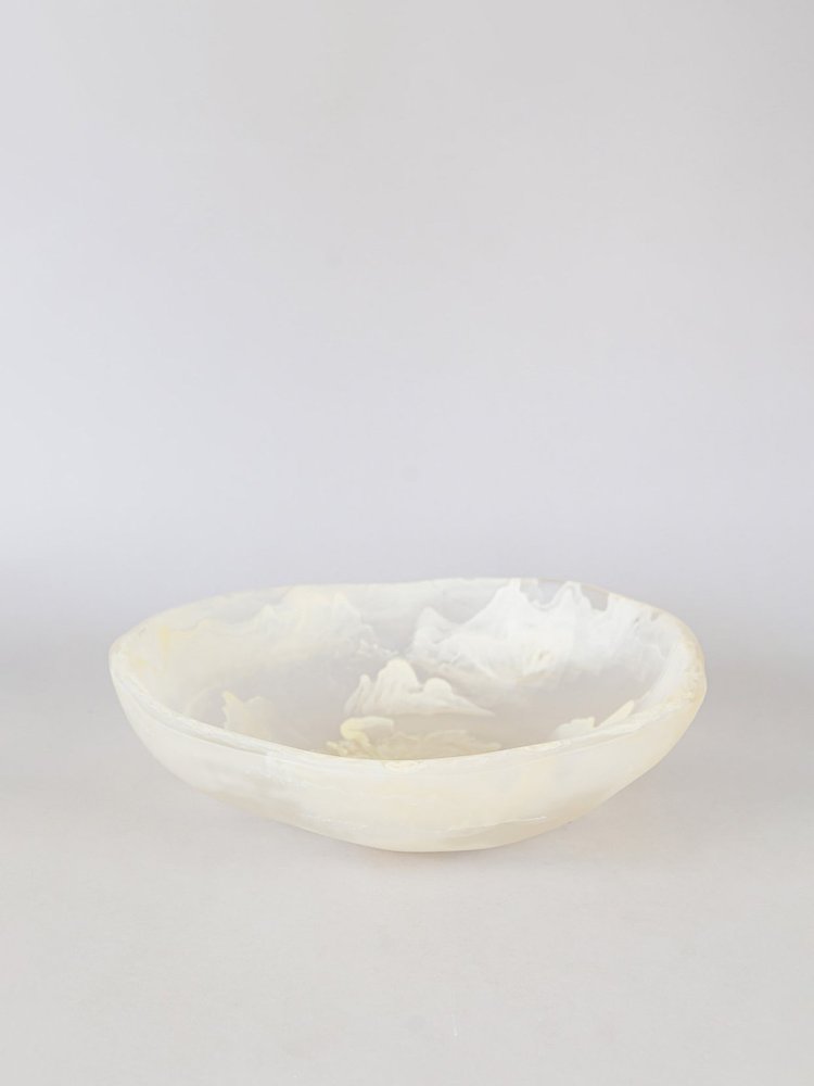 STONE EDGE BOWL IN ALABASTER MARBLE