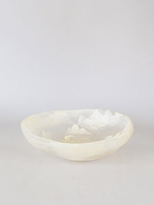 STONE EDGE BOWL IN ALABASTER