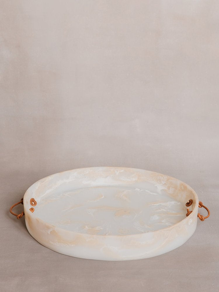 ROUND TRAY WITH LEATHER HANDLES IN ALABASTER